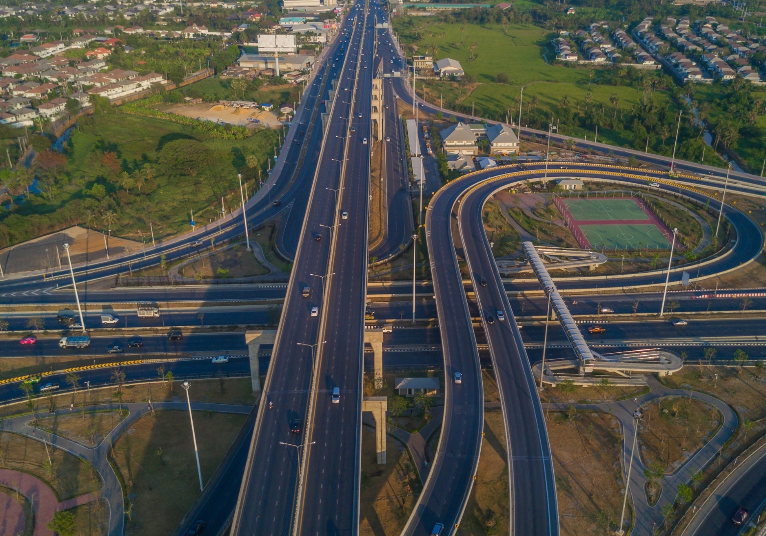Eight lane Sion Panvel Expressway